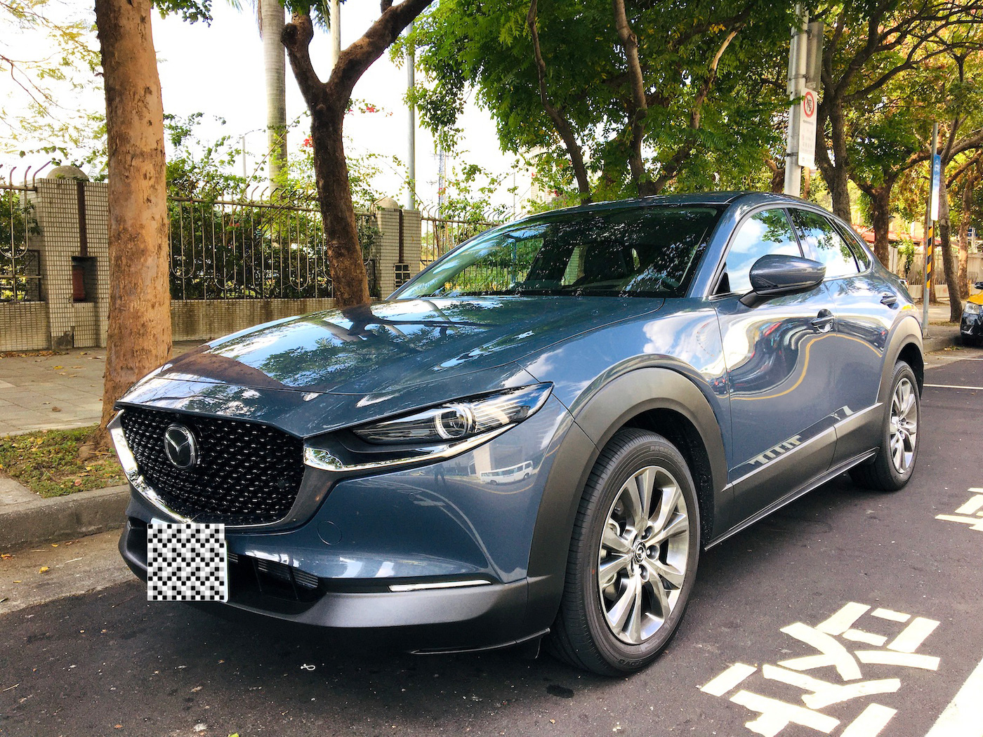 Mazda 跨界小休旅cx30 旗艦進化型極境灰簡短開箱心得分享 購車心得 Wewanted 購車好幫手