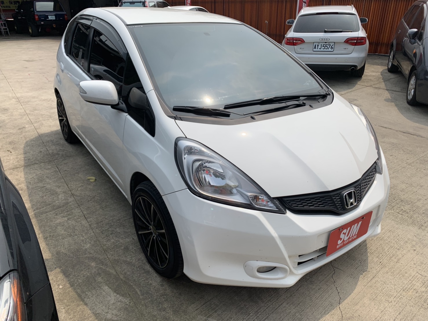 13 Honda Fit 中古車優惠車款 Wewanted 購車好幫手